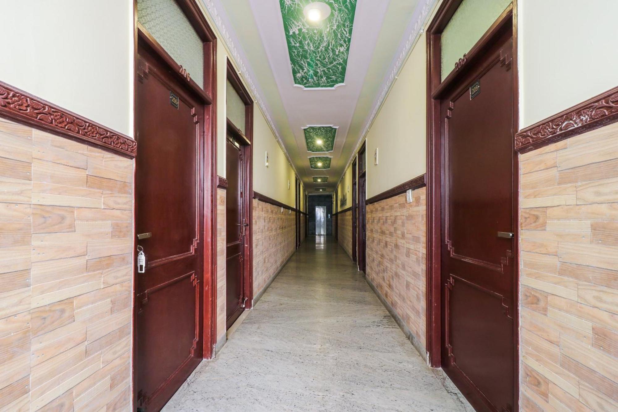 Hotel O Vijeet Palace Dźajpur Zewnętrze zdjęcie